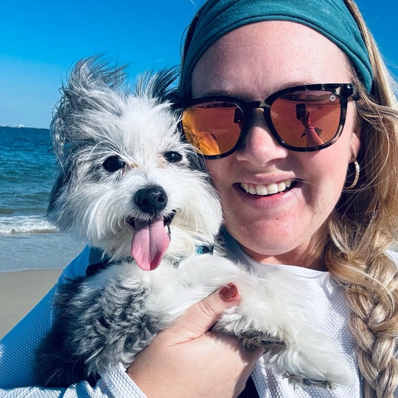 Meet your Posher, Alexa - Picture 2 of 2